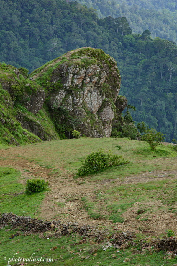 Eagle shaped rock of Parunthumpara